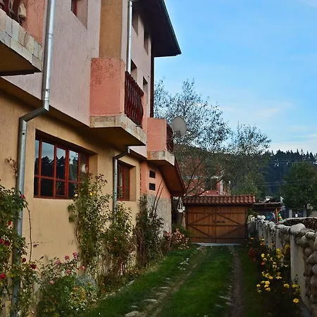 Hotel Kraipaten Rai *